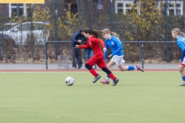 Bild 367 - wCJ Eimsbuettler TV - Holstein Kiel : Ergebnis: 0:1